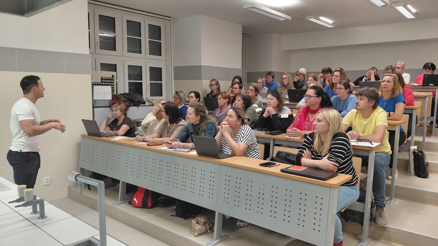 Podzimní škola učitelů chemie 2026